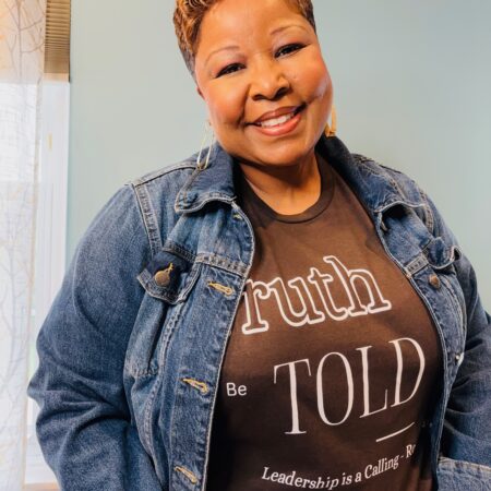 TRUTH BE TOLD (T-SHIRT)